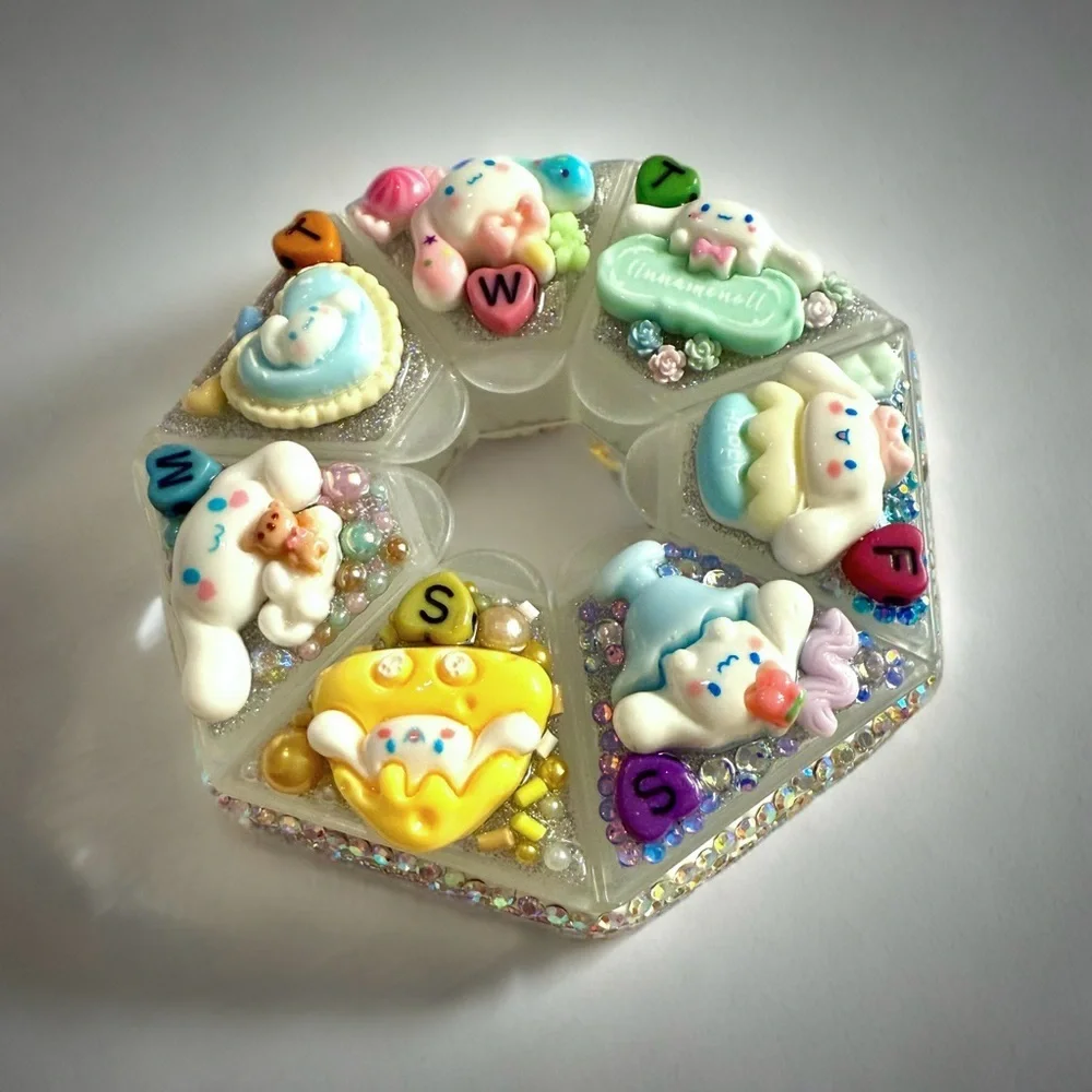 Decoden Pill Case, Cinnamoroll Junk Box Style, Handmade Full Rhinestones Kawaii